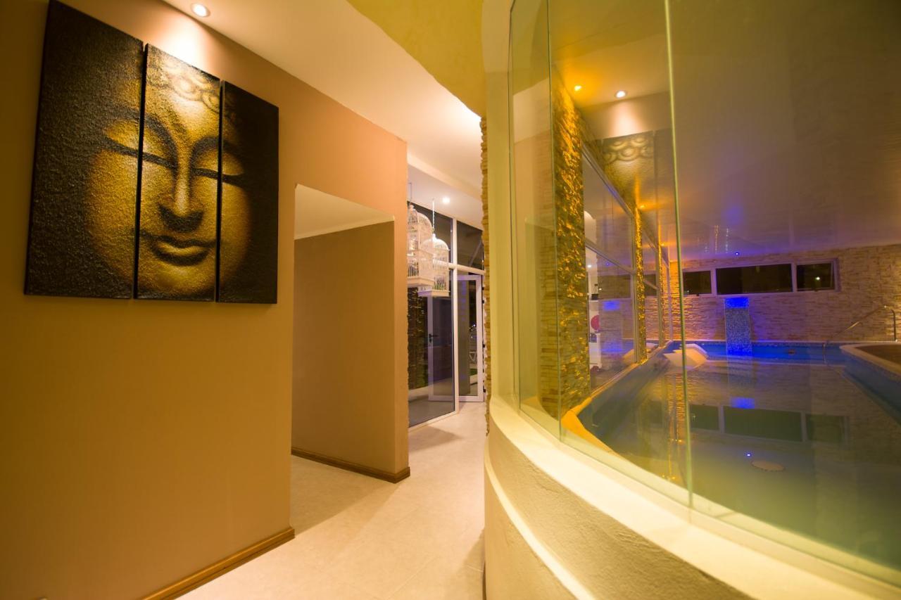 Los Tilos Hotel Y Spa By Cph Villa Carlos Paz Exterior photo