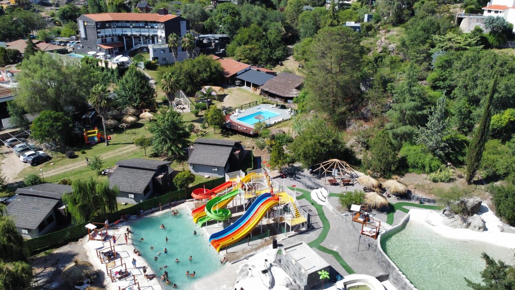 Los Tilos Hotel Y Spa By Cph Villa Carlos Paz Exterior photo